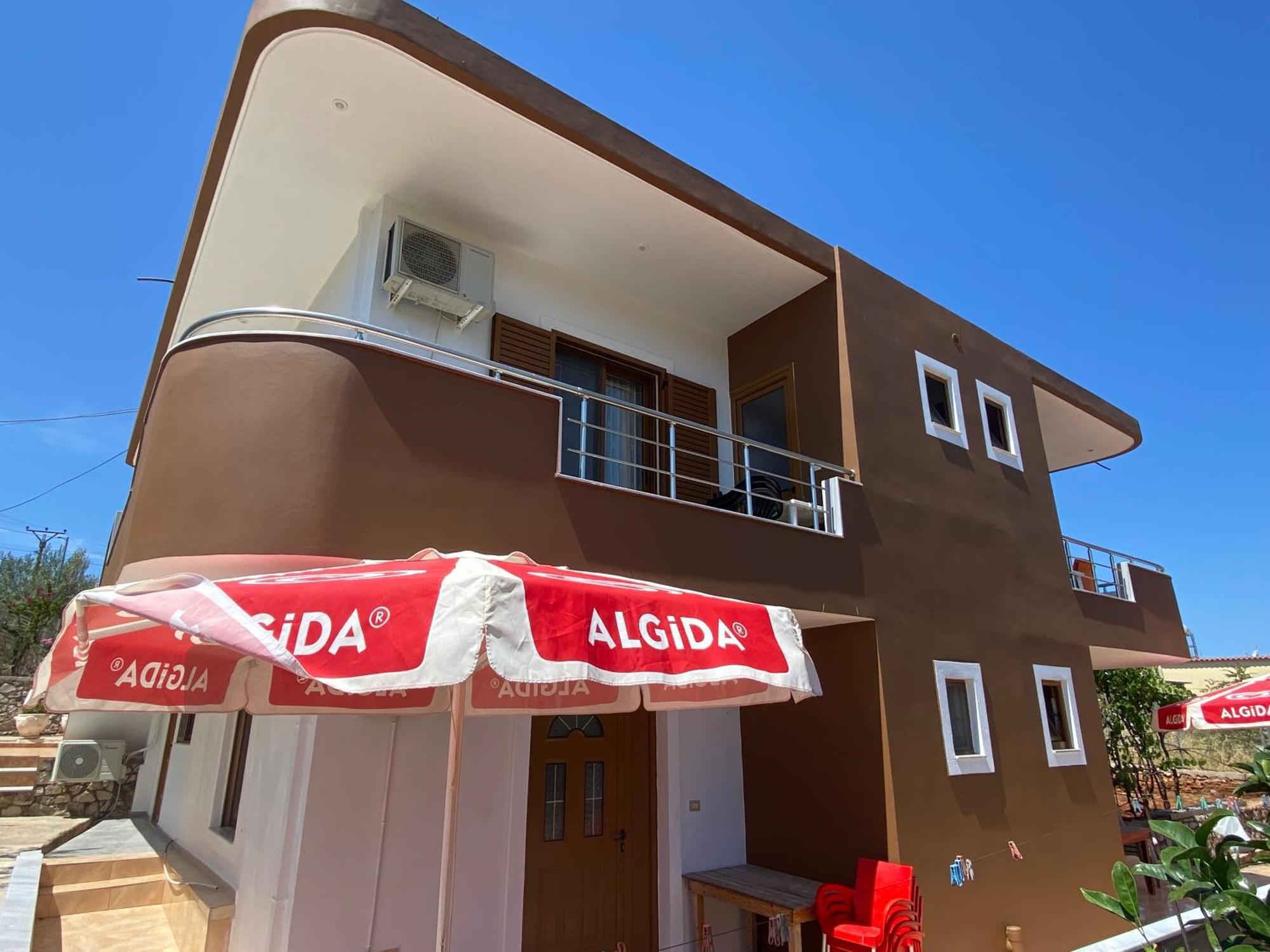 Melita Apartments Ксаміл Екстер'єр фото