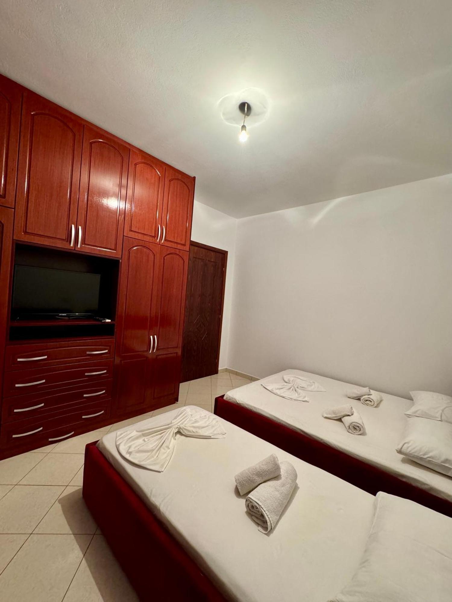Melita Apartments Ксаміл Екстер'єр фото